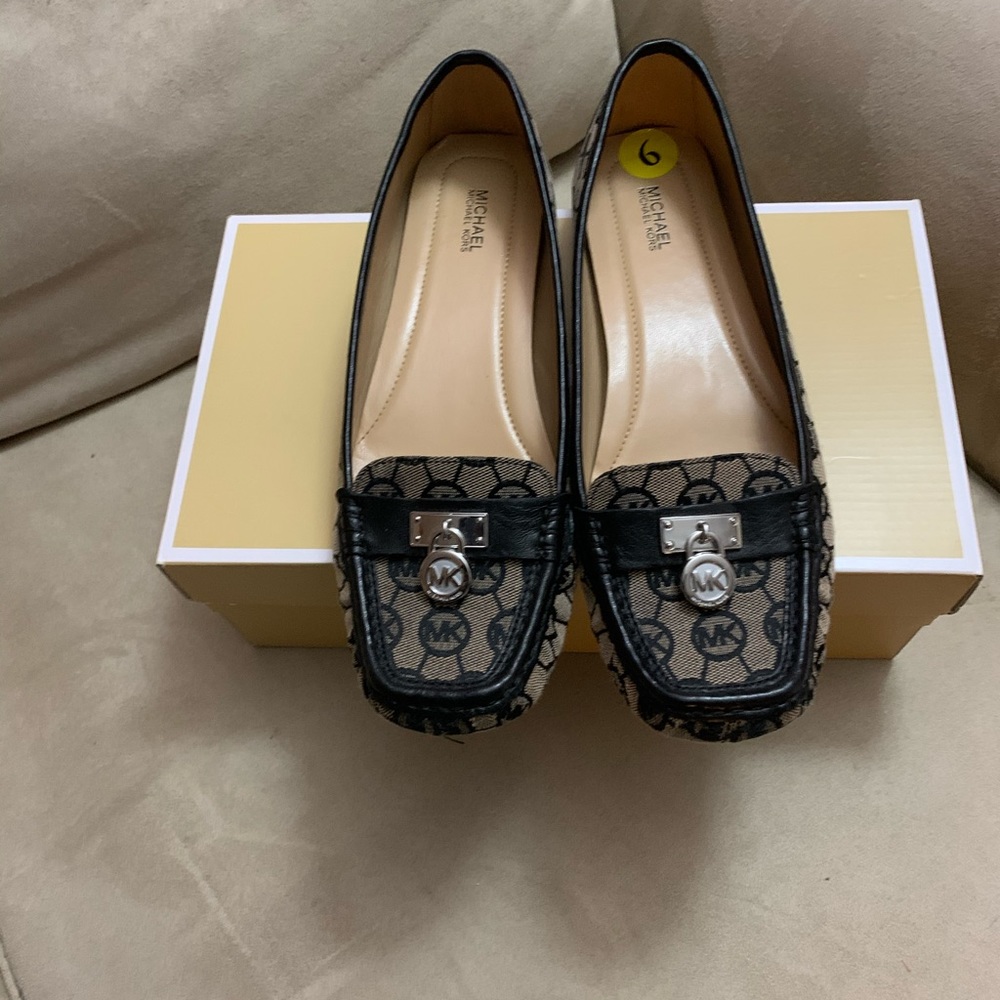 Michael Kors flats casual shoes